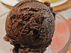 -必胜客(WOW中心城店)