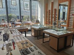 -无界眼镜MaxLess(滨江星光大道店)