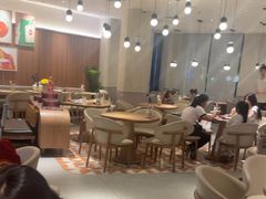 -必胜客(阿罗海店)