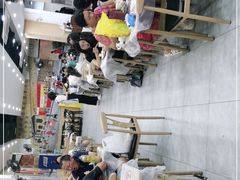 -江城燕子大排档(江汉路步行街店)