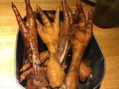 弄堂里的卤鸡爪-弄堂里(雨花客厅店)