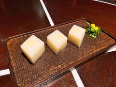 茅台桂花拉糕-杭州西子湖四季酒店·金沙厅