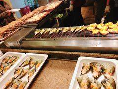 -雍和会海鲜姿造自助(湖东路店)