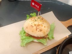 -必胜客(吾悦广场店)