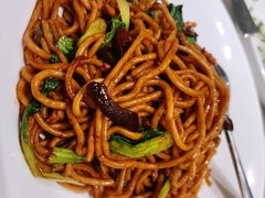 上海粗炒面-新吉士·上海菜(浦东LCM置汇旭辉店)