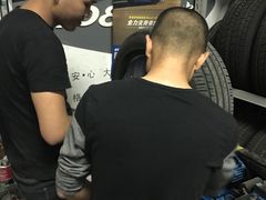 -24小时补胎米其林轮胎