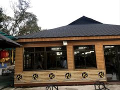 -大石鼓山庄·珠海第一烧猪