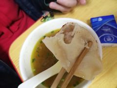 -黄阿姨锅贴大王(万航渡路店)