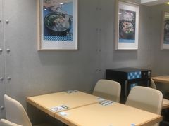 -灵芝妹子海鲜米线(劳动公园店)