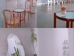 -洪小鹏生活美学馆(领SHOW天地店)