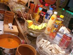 -百品聚旋转火锅(号外店)