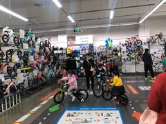 -迪卡侬(西华店)