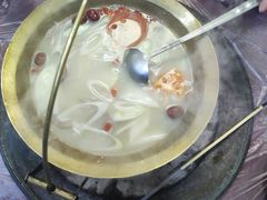 -江湖亮亮蒸虾大排档烤全羊清真(武汉总店)