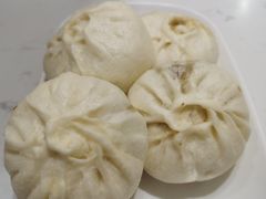 -李与白包子铺(桐梓林店)