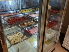-火辣辣美蛙鱼头自助火锅(仁和路店)