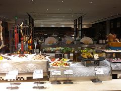 自助取餐区-鲜艳西餐厅(衡山路十二号华邑店)