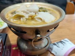 -南城香·饭香串香馄饨香(青年路店)