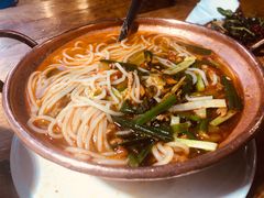 铜锅米线-88号小吃店·经典云南菜·地道纳西美食