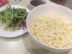 -黑八私房老北京炸酱面