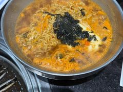 -青松馆韩国料理(香港中路佳世客店)