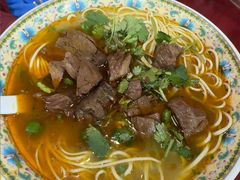 -金杨拉面王小吃面馆·牛三宝面·红烧牛肉粉