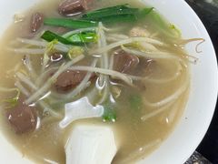 生滚猪红汤-伍湛记 · 广州老字号(龙津中路店)