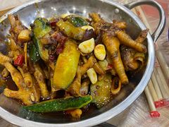 -江城燕子大排档(江汉路步行街店)