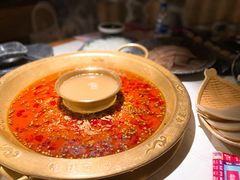 -哥老官重庆美蛙鱼头(日月光店)