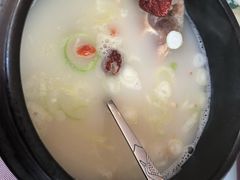 -益百岁牛尾汤主题餐厅(辛庄街店)
