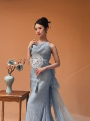 -挪娅婚纱摄影皇家会所