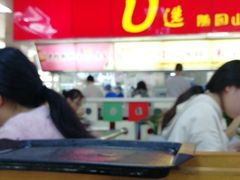 -南师大仙林校区东区食堂