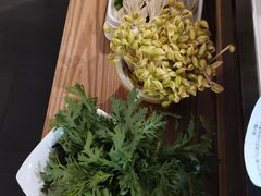 -左庭右院鲜牛肉火锅(浦江欢乐颂店)
