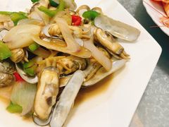 -三姐妹·海鲜大排档