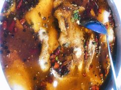 -小鱼儿海鲜港(新村十区店)