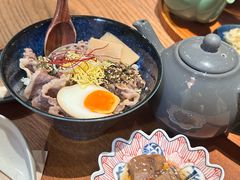 -啢啢茶寮(芳华横街店)