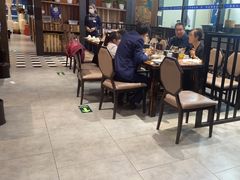大堂-海记品鸽·新疆菜(高铁站店)