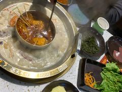 -炙爱鮮貨火锅(中东砂之船店)