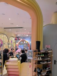 -奈尔宝·儿童乐园·亲子餐厅(华采天地店)