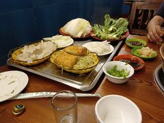 -洞庭洲·防空洞火锅·铜锅涮肉·烧烤(新百广场店)