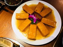 -享润四季椰子鸡音乐主题餐厅(晋江万达店)