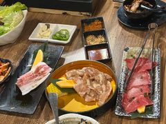 -山居屋炭火烧肉(厚街万达店)