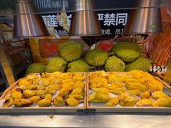 -川骄海鲜自助(王府井奥莱UP TOWN店原世界之花店)