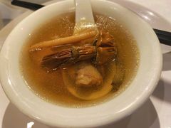 茶菇排骨汤-屋顶花园餐厅(步行街老地王大厦店)