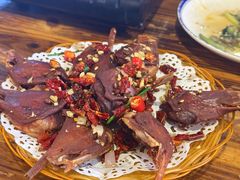 -冶建镜子·老南昌大排档·江西虾王(总店)