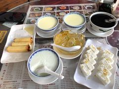 -周大娘牛乳(旧寨古村总店)