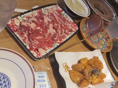 -洱火云南酸菜牛肉火锅(石景山当代商城店)