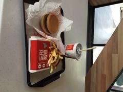 -麦当劳(长江西路得来速店)
