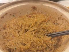 蟹籽捞粉丝-鑫皇朝酒店(建设一路店)