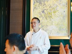 -运·中餐厅(成都华尔道夫酒店)