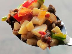 丁丁炒面-吐尔逊拌面美食